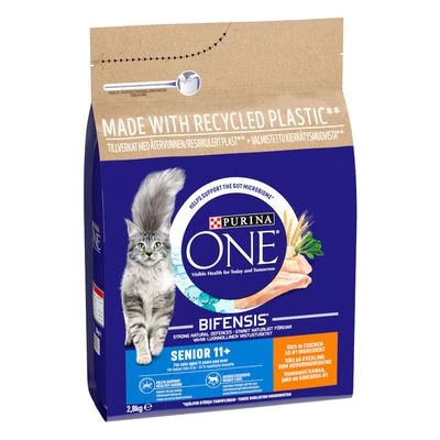 Purina ONE Senior 11+ Chicken & Whole Grains Dry Cat Food - Image 4