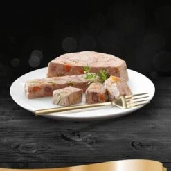 Sheba Classics Terrine Mixed Pack Trays -EUKANUBA Shop 433095 si02 foodshot 4